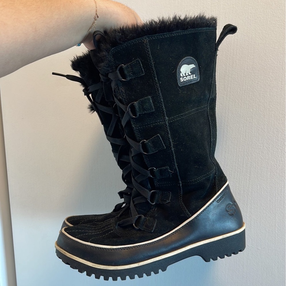 Sorel snow boots